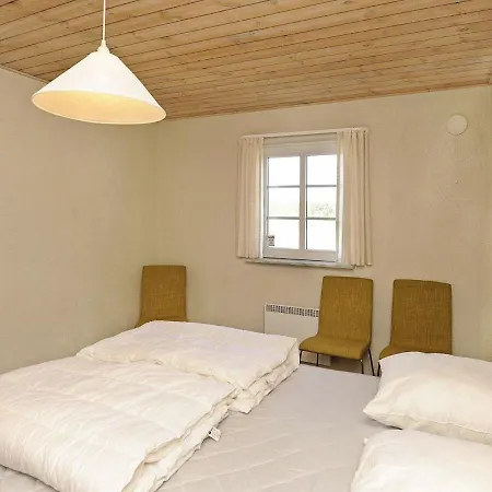 Four-bedroom Holiday In Blavand 54 Oksbol (Syddanmark)